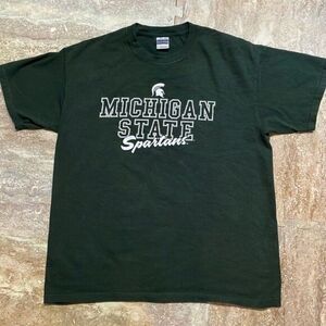 Michigan State Spartans men’s short sleeve T-shirt. Size L.
